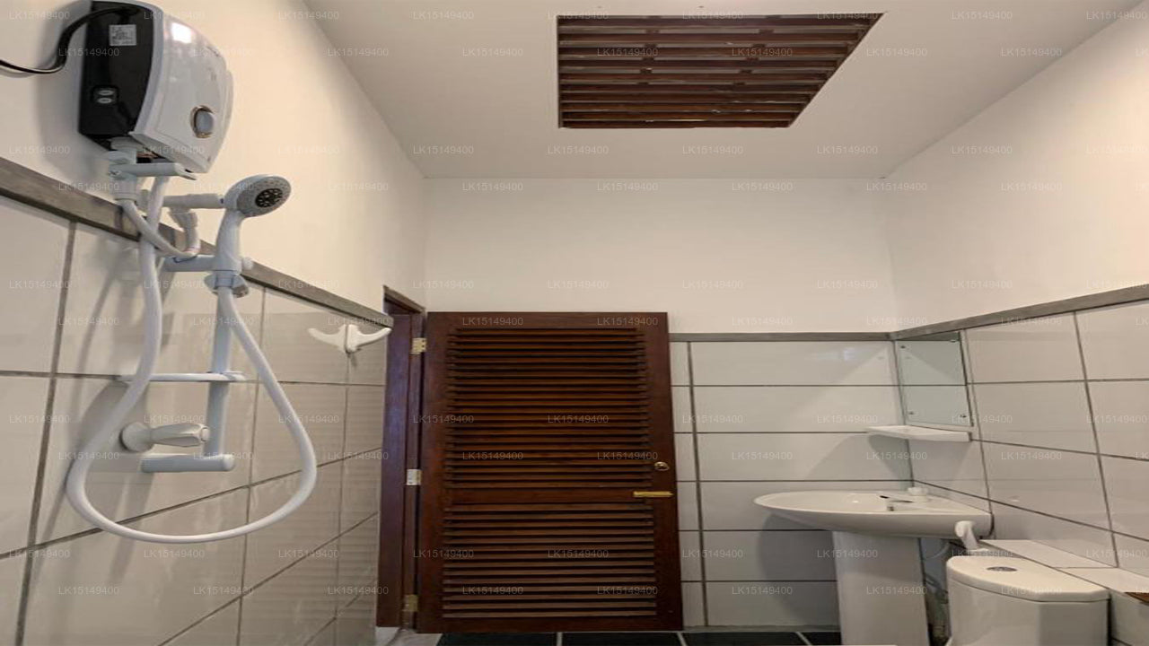 Curry Bowl Guest House and Restaurant, Hikkaduwa