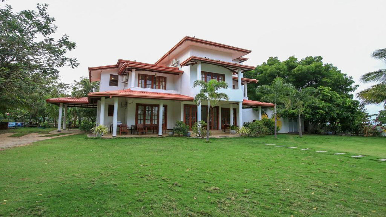 Hotel Bay Beach, Trincomalee