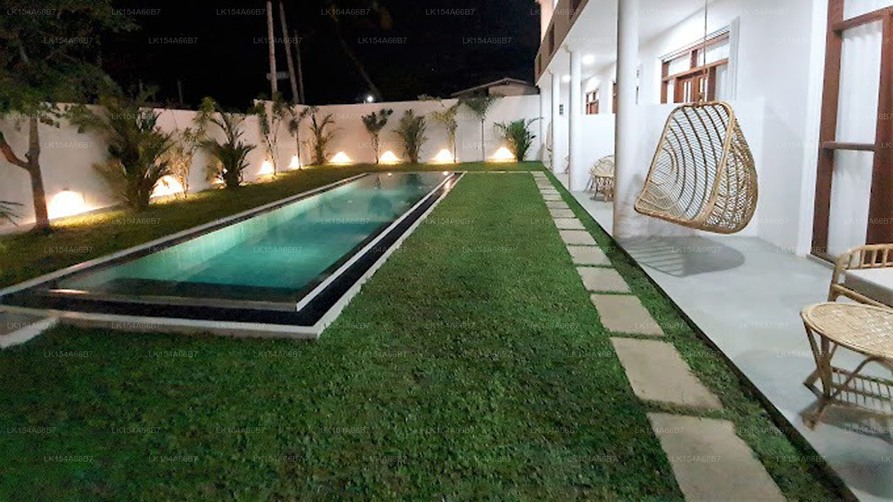 Ohana Surf Guest House & Surf School, Ahangama