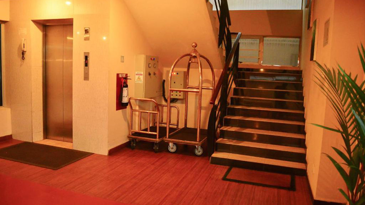 Unique Towers Luxury Boutique Suites, Colombo