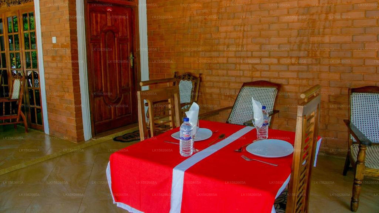 Thilanka rest, sigiriya