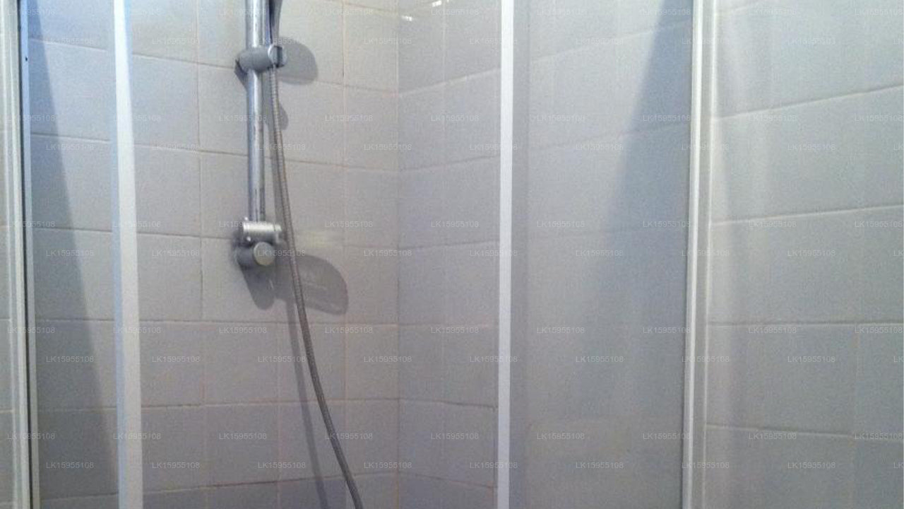 The Palace Hotel, Negombo