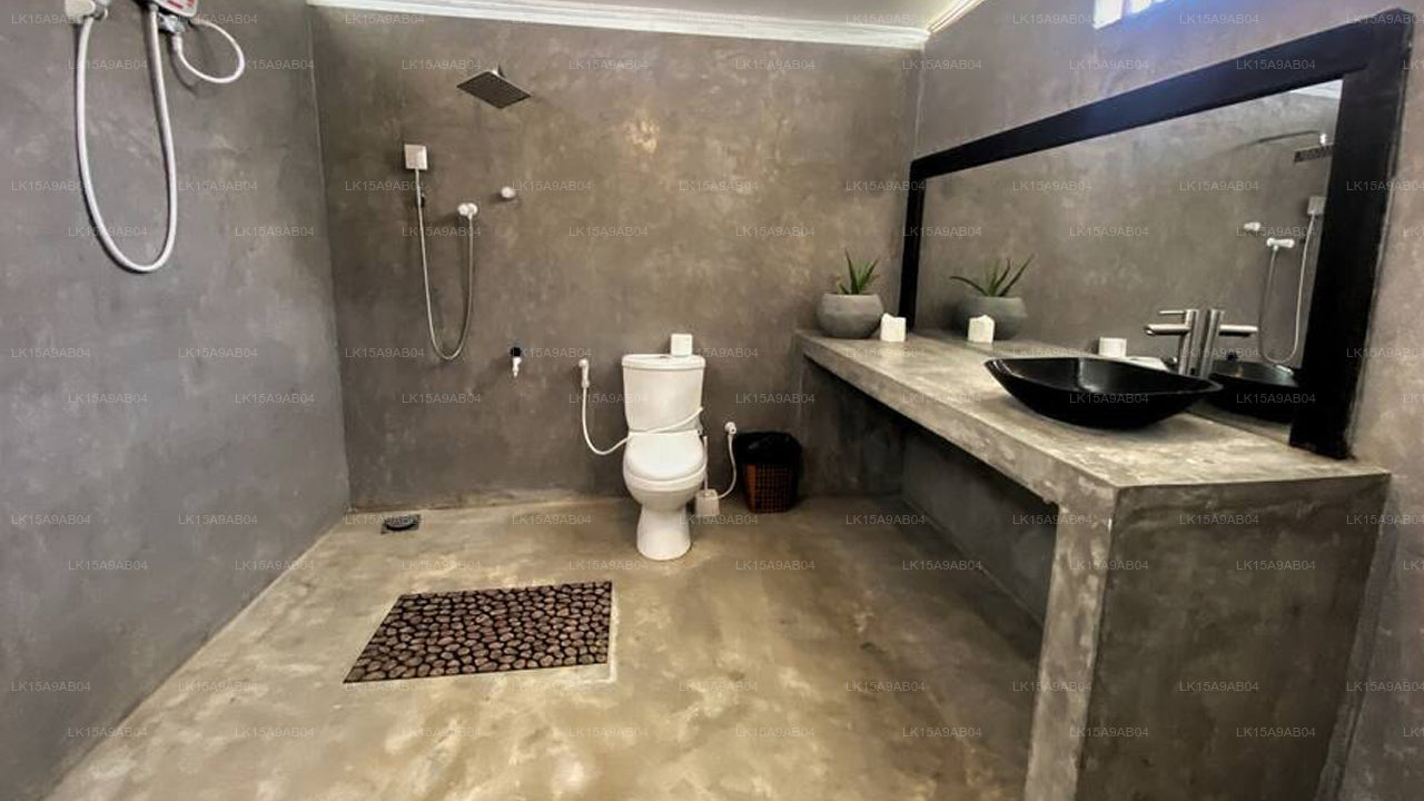 Family Villa w Balcony & Kitchen, Kalpitiya