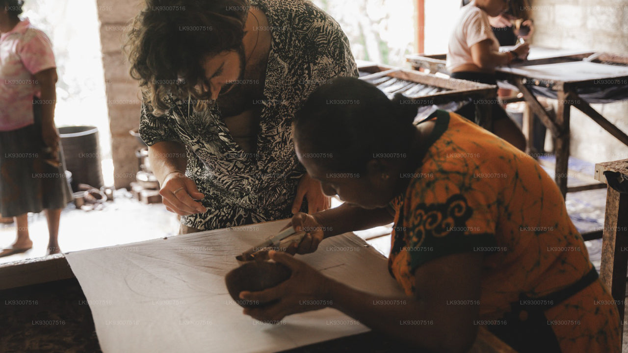 Experiencia de fabricación de batik en Koggala