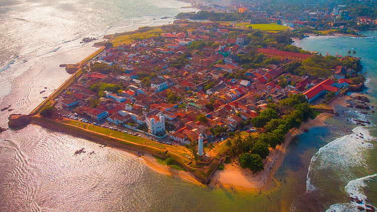 Scenic flight to Galle Fort