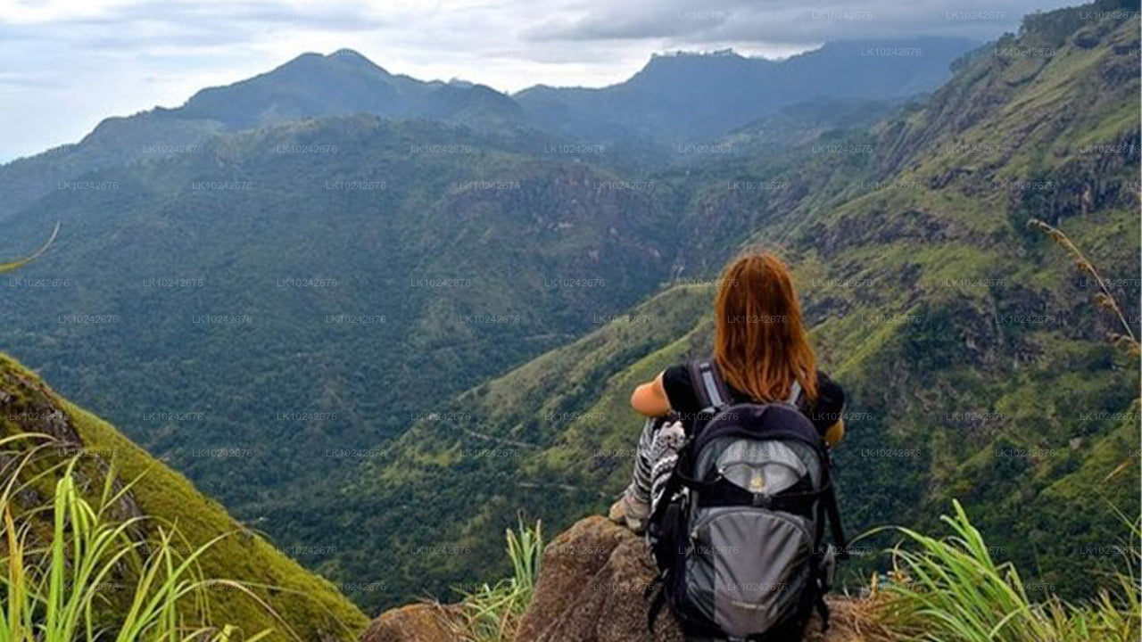 Misty Mountain Trails from Hikkaduwa (2 Days)