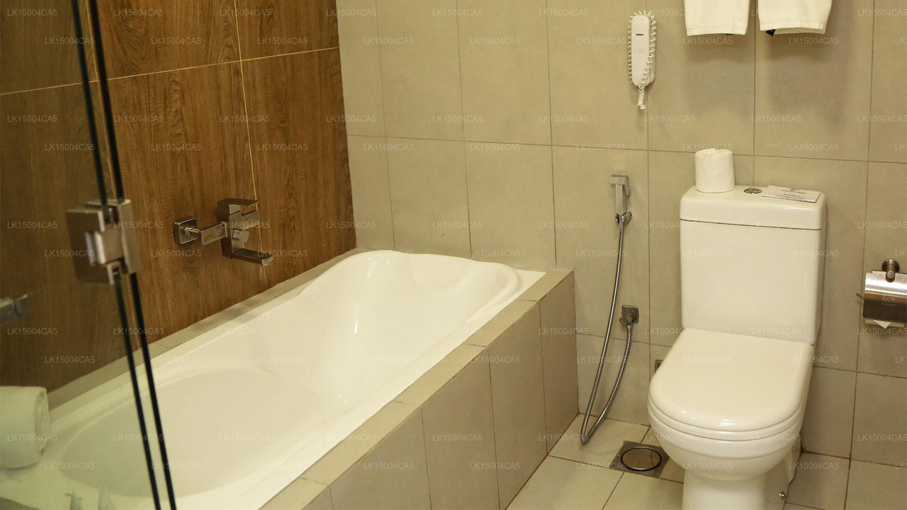 Hotel Pegasus Reef, Wattala