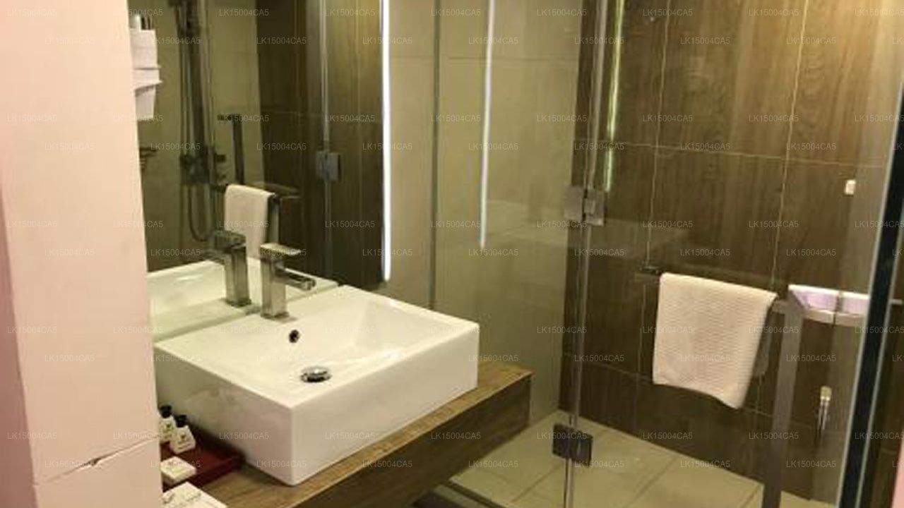 Hotel Pegasus Reef, Wattala