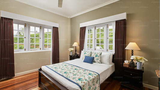 Amaya Langdale, Nuwara Eliya