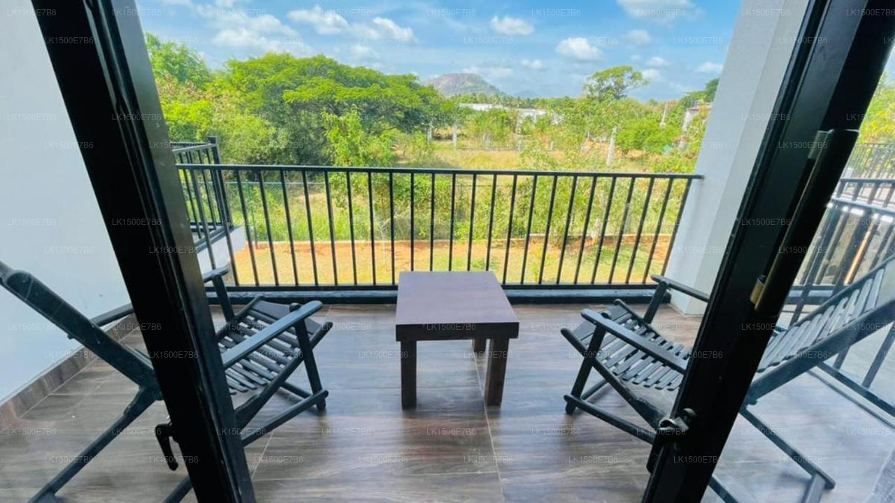 Hotel Mustang Negro, Dambulla