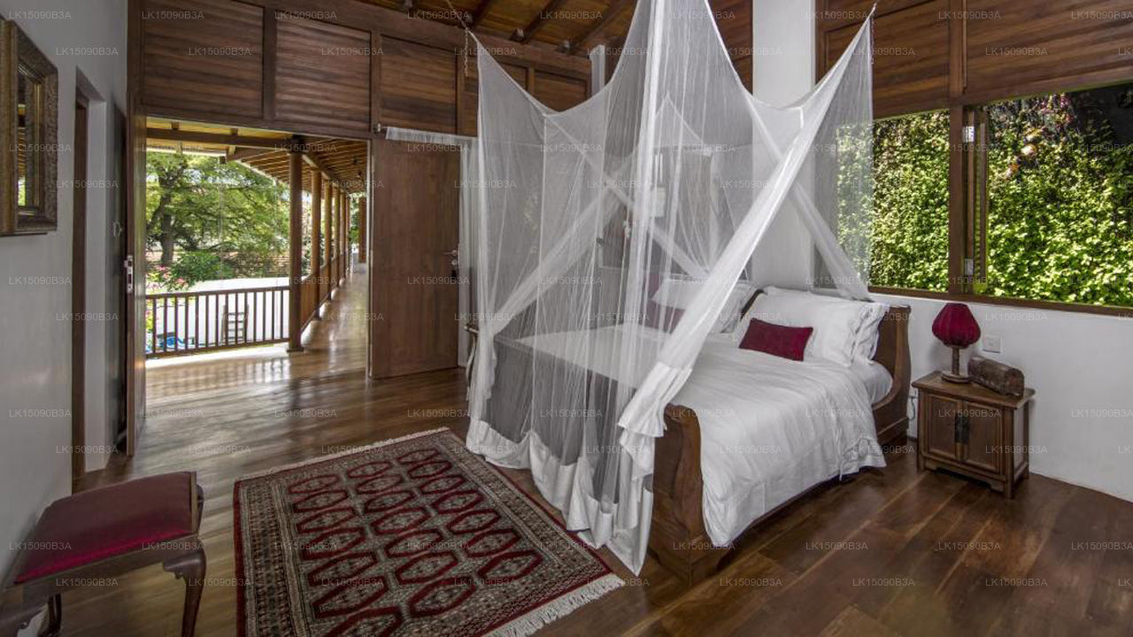 No 05 Middle Street, Galle