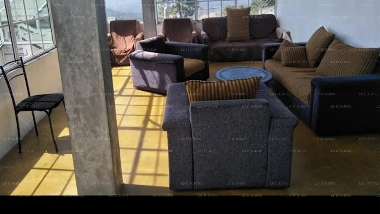 Pine Crest Resort, Kandy