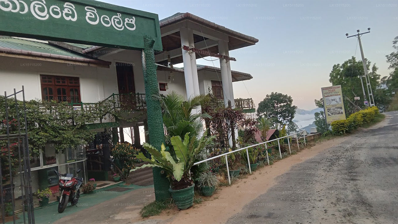 Re-Western Holiday Village, Matale