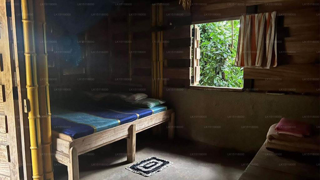 Themiya Sevena, Mahiyanganaya