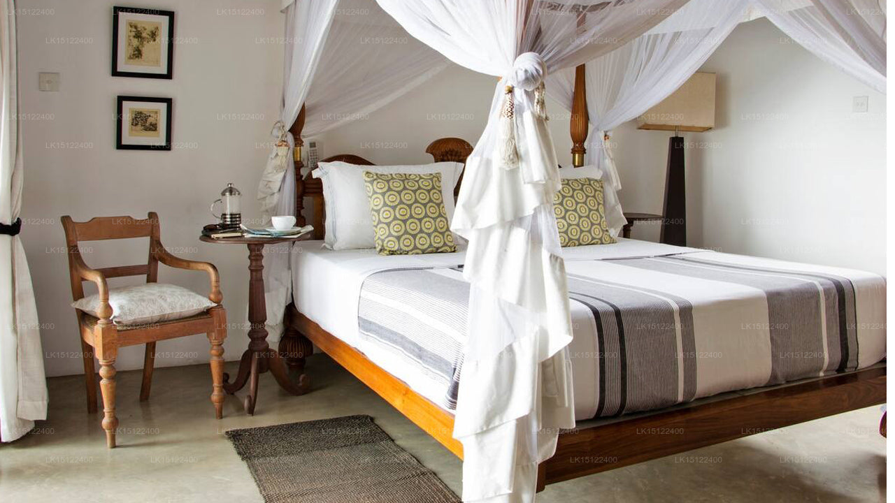 Villa Saldana, Habaraduwa