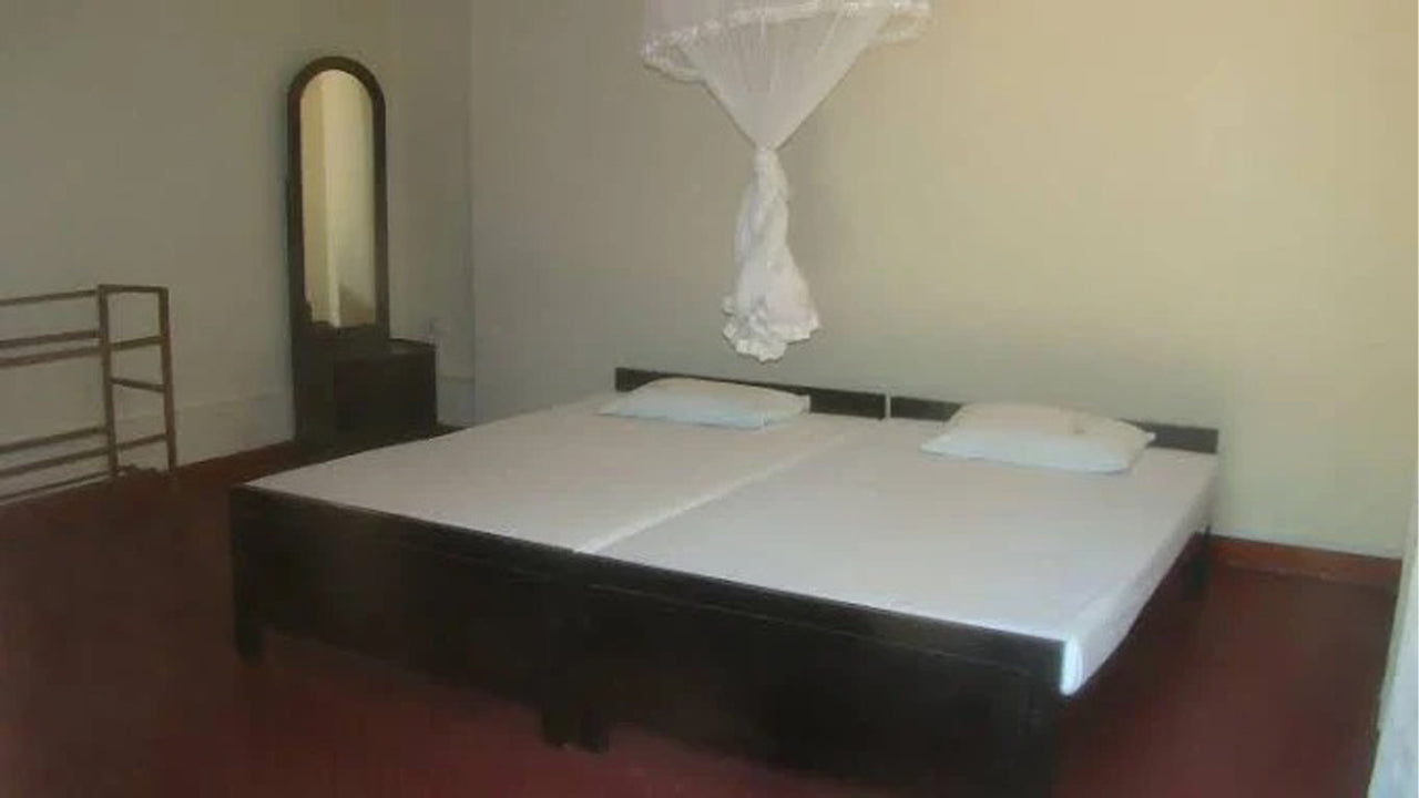 Indrani Inn, Anuradhapura