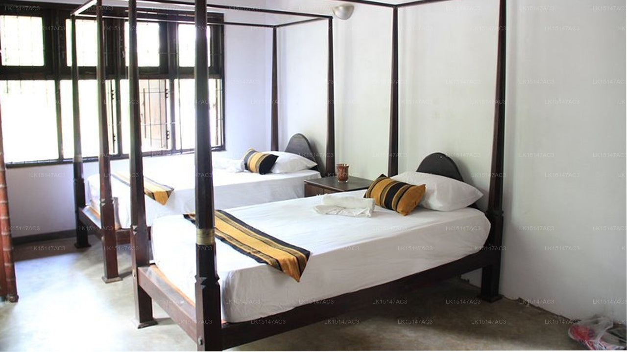 Hiddenside Of Waya Ulpatha, Sigiriya