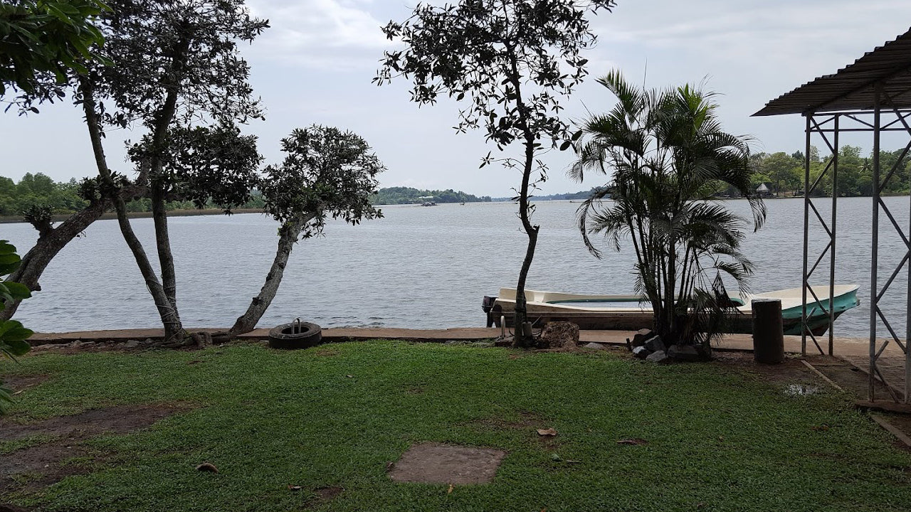 Club Penthouse Island Resort, Piliyandala