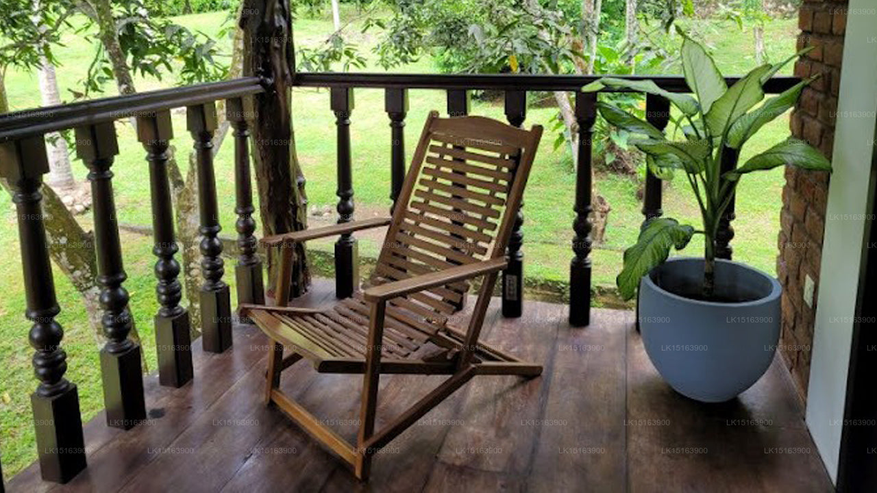 Sign of Life Resort, Induruwa