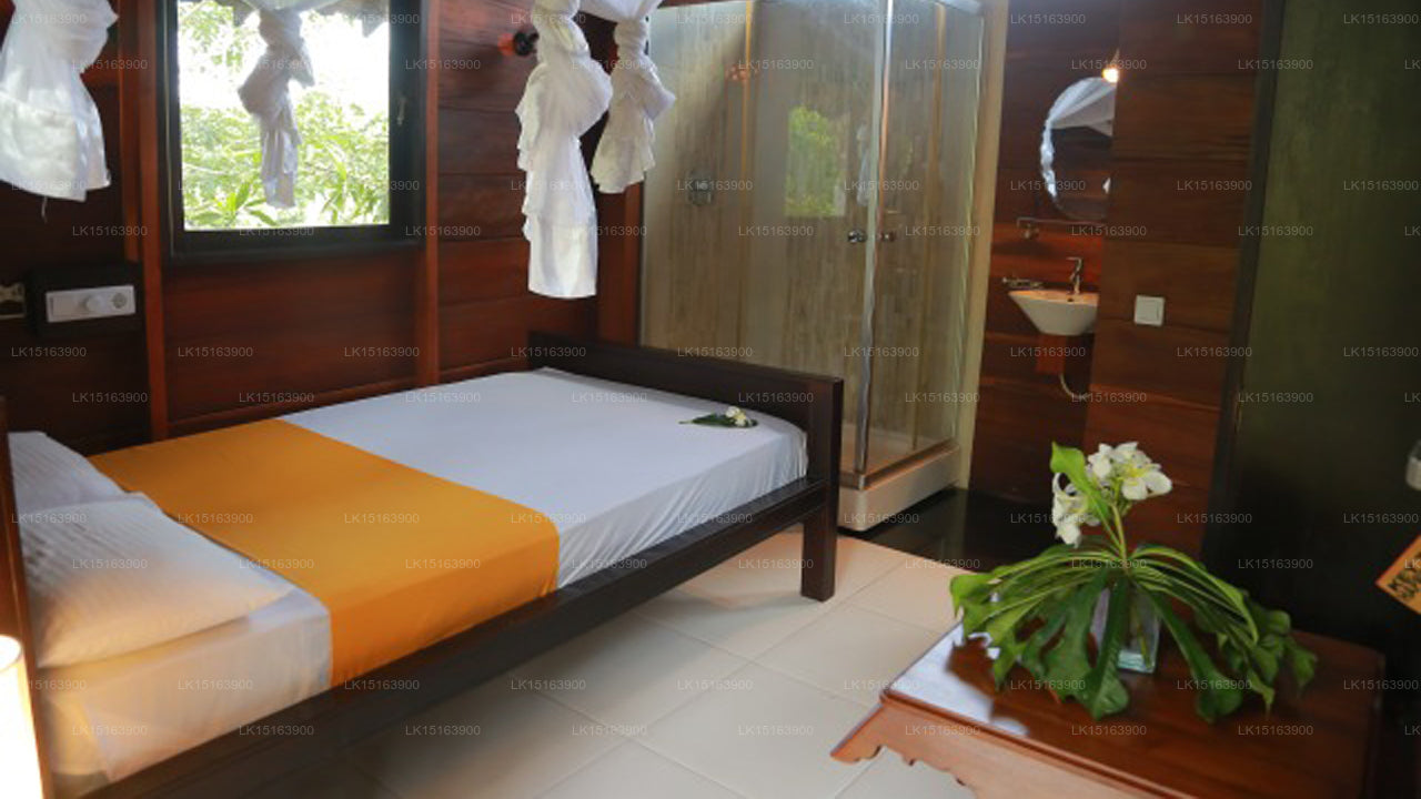 Sign of Life Resort, Induruwa