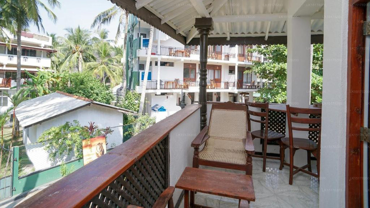 Sea View Beach Hotel And Restaurant