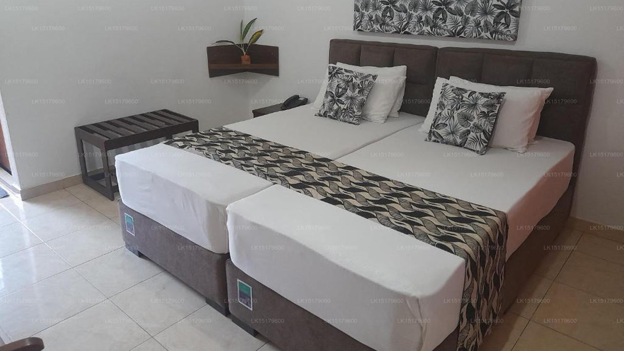 Larn's Villa, Wadduwa