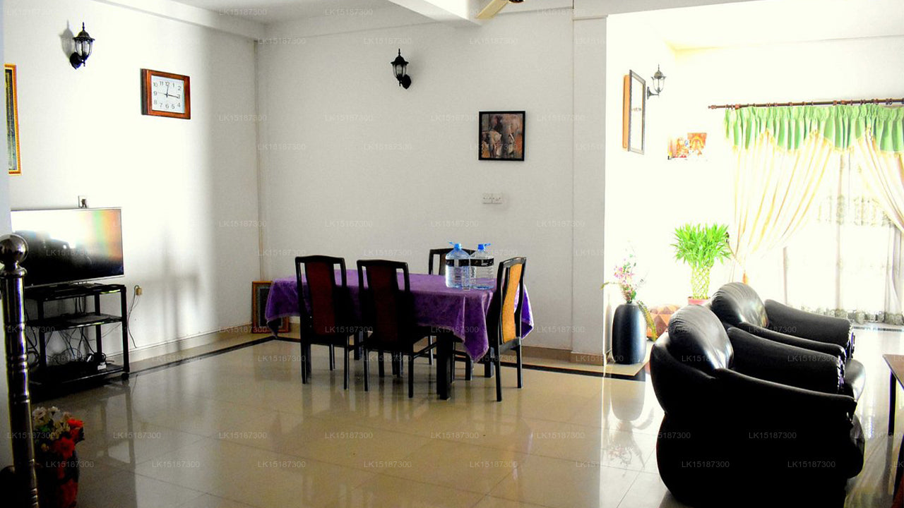 Silvertrends, Kirillawala