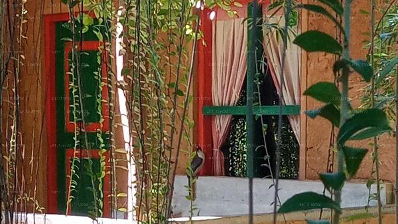 Clay Hut Village, Polonnaruwa