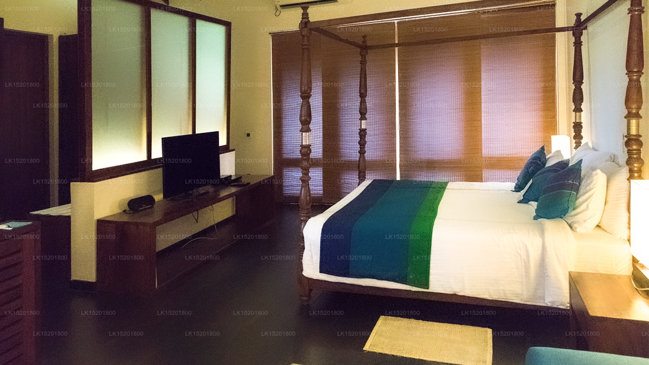 Aarya Lagoon, Kalpitiya