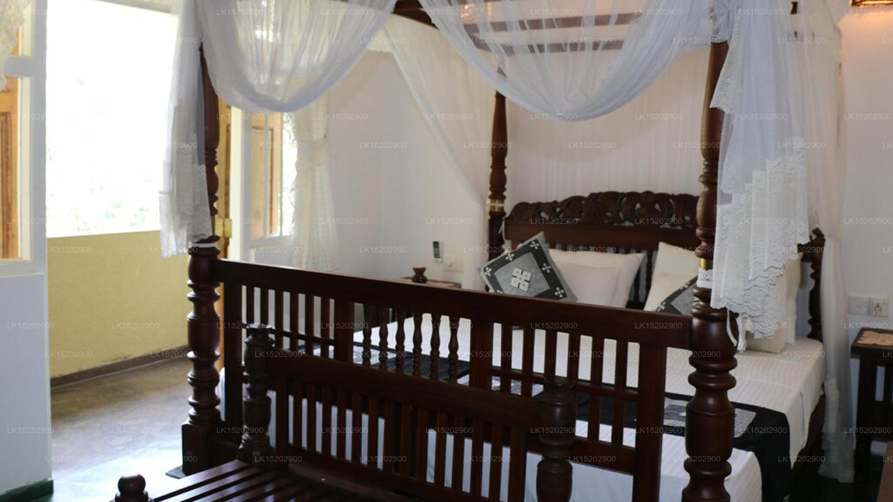 Saga Heritage,  Habarana