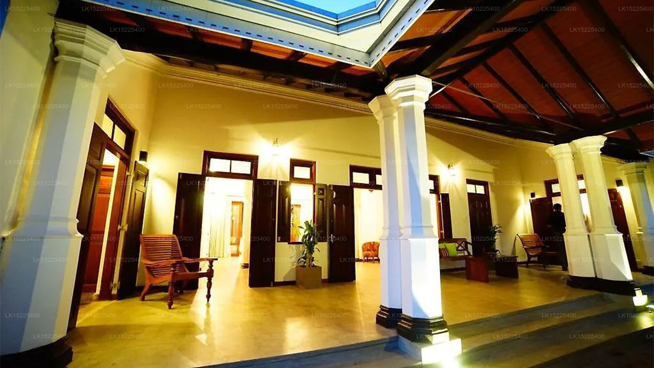 Lespri Grand, Negombo