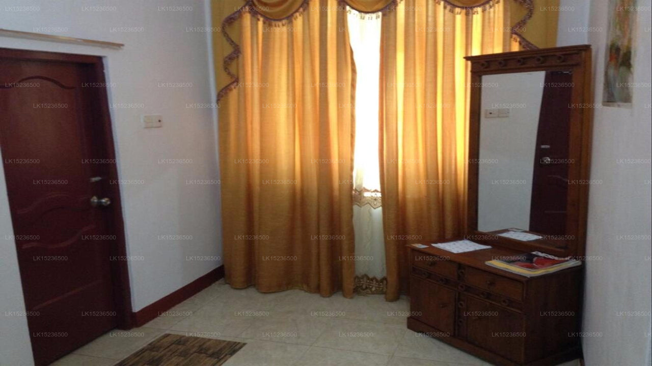 Hotel Blue Whale, Jaffna