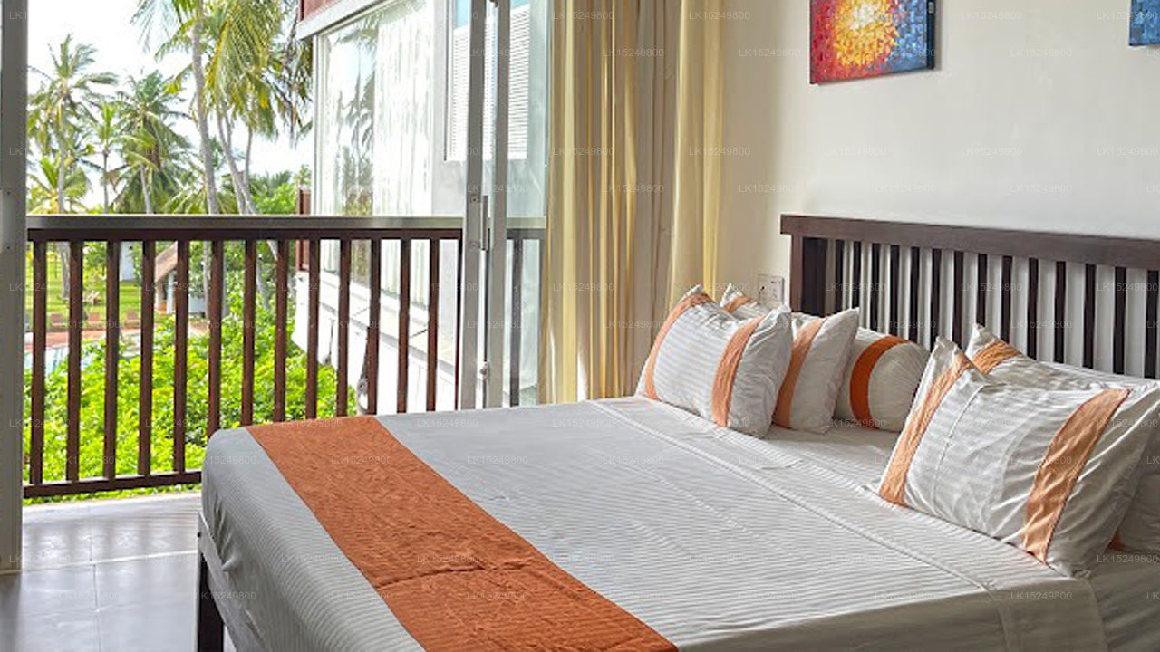 Blue Whale Resort, Kalpitiya