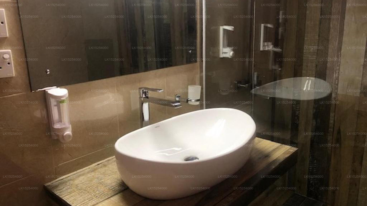 Ypsylon Tourist Resort, Beruwala