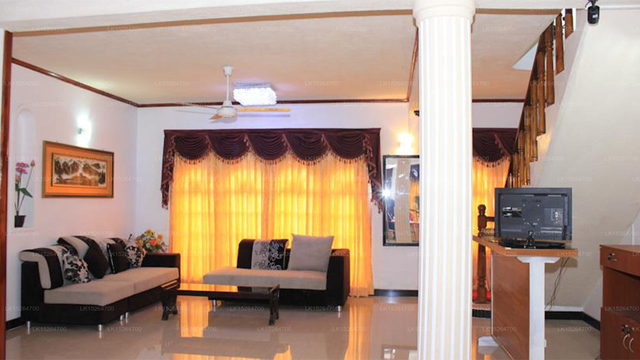 Guest Ryan, Katunayake