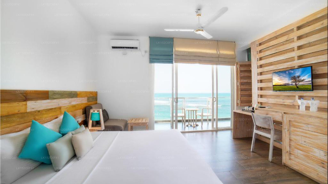 Hikkaduwa Beach Hotel, Hikkaduwa