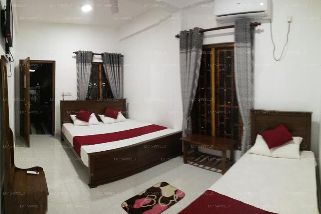 Palacio de Surf Reef Dive Beach, Trincomalee