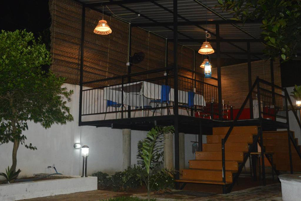 Palacio Olivi, Udawalawe