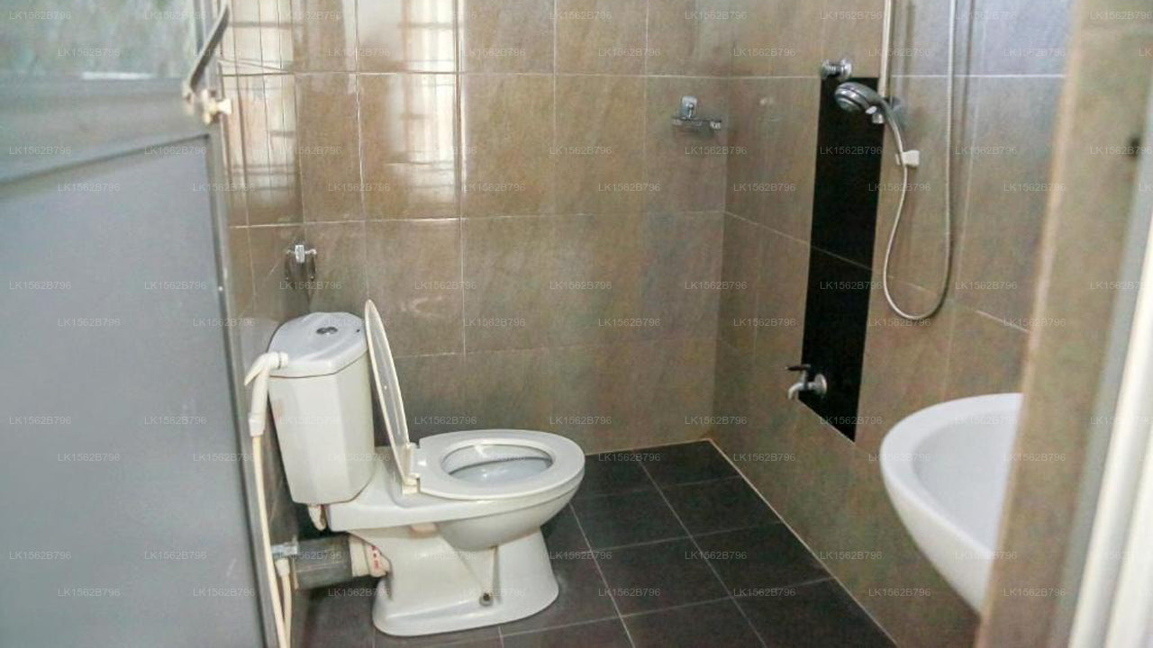 Lakeside Villa, Anuradhapura