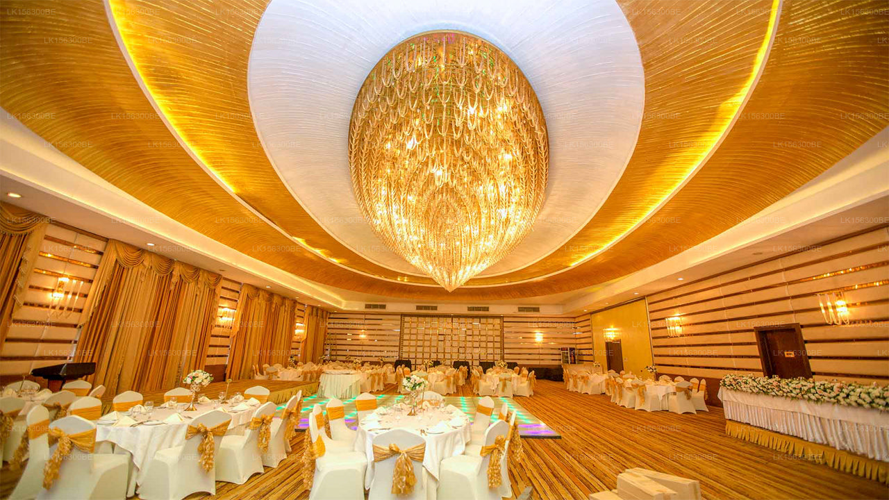 Avenra Beach, Hikkaduwa