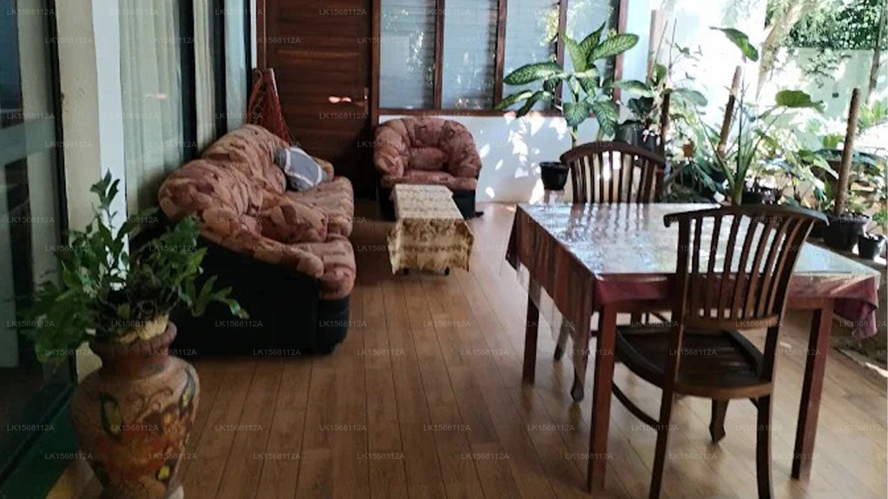 Lake Wave Hotel, Anuradhapura