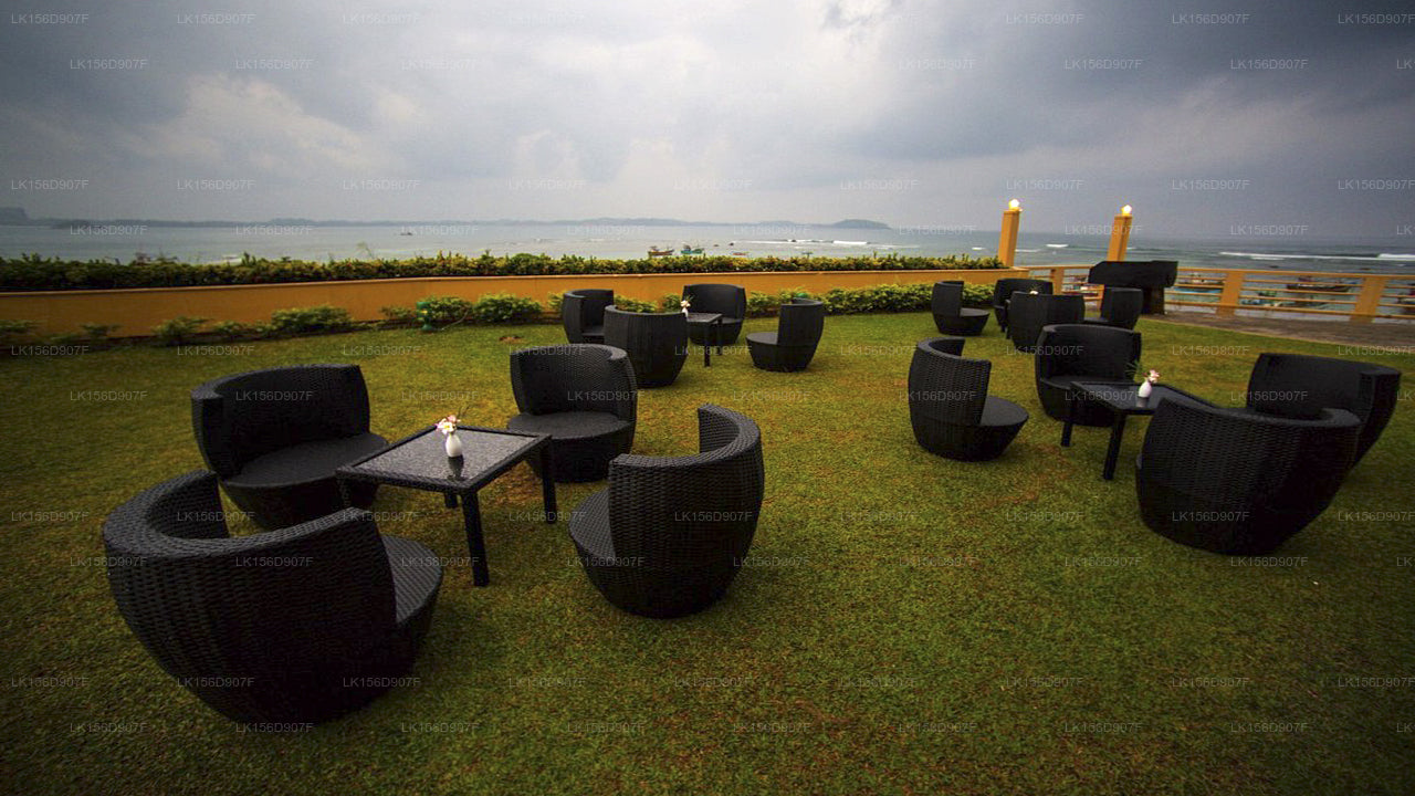 Fishermans Bay, Weligama