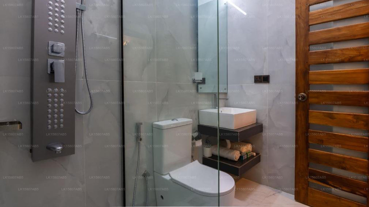 Arugam Bay Hotel, Pottuvil