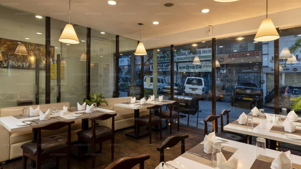 Cafe Aroma Inn, Kandy