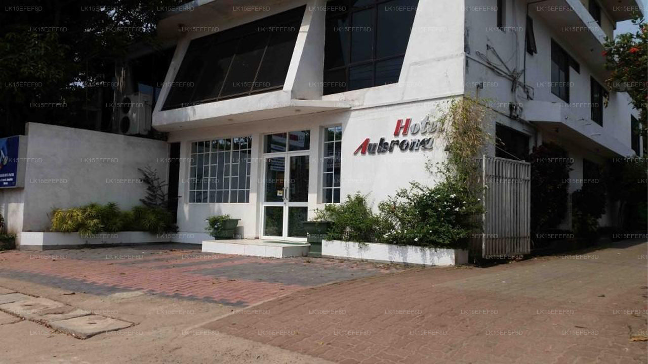 Aubrona Hotel, Wttala