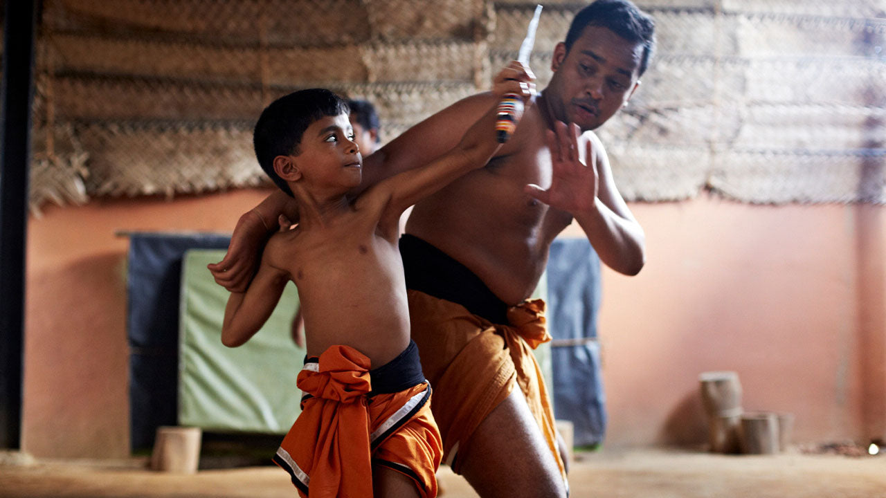 Espectáculo de Angampora con Rana Bera de Habarana