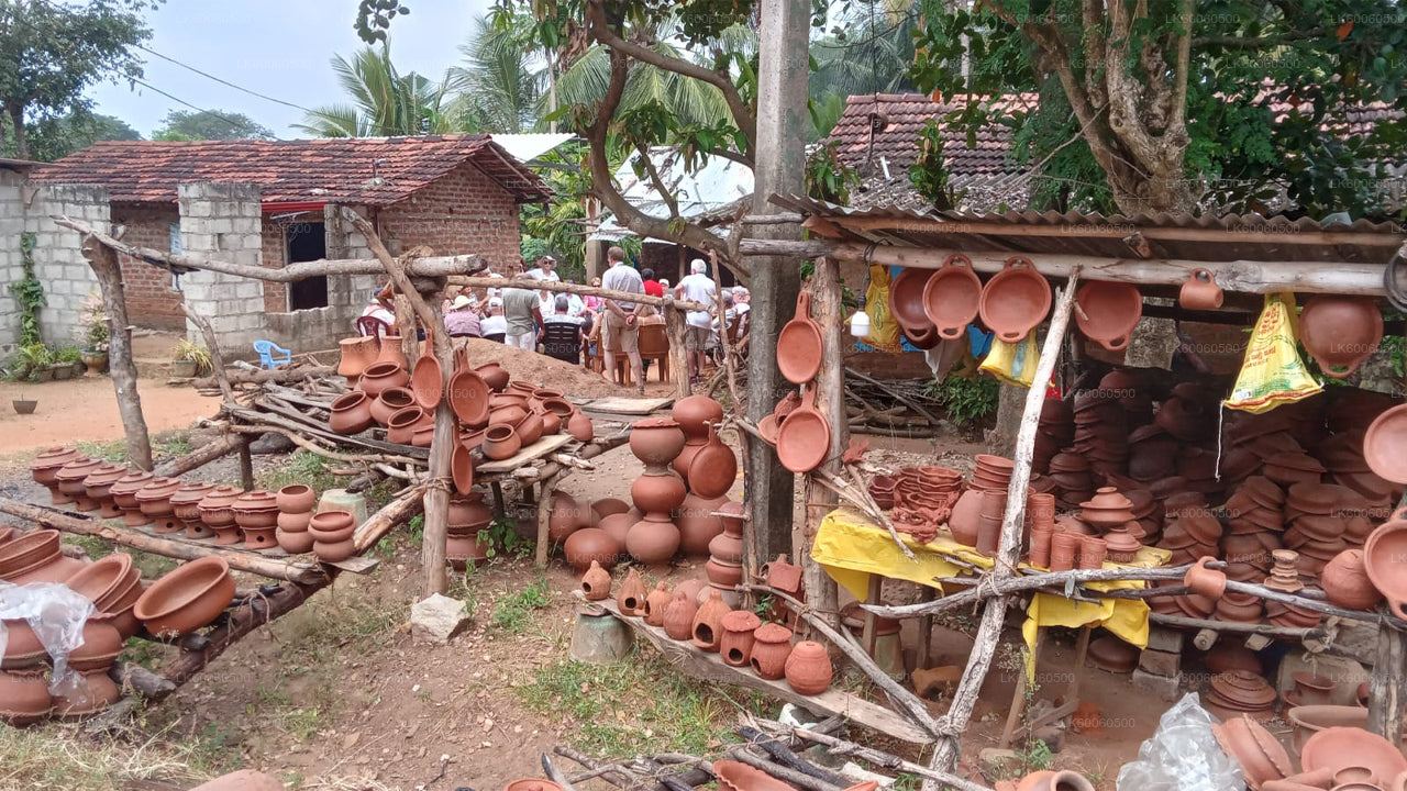 Visita al pueblo de Hiriwadunna desde Habarana