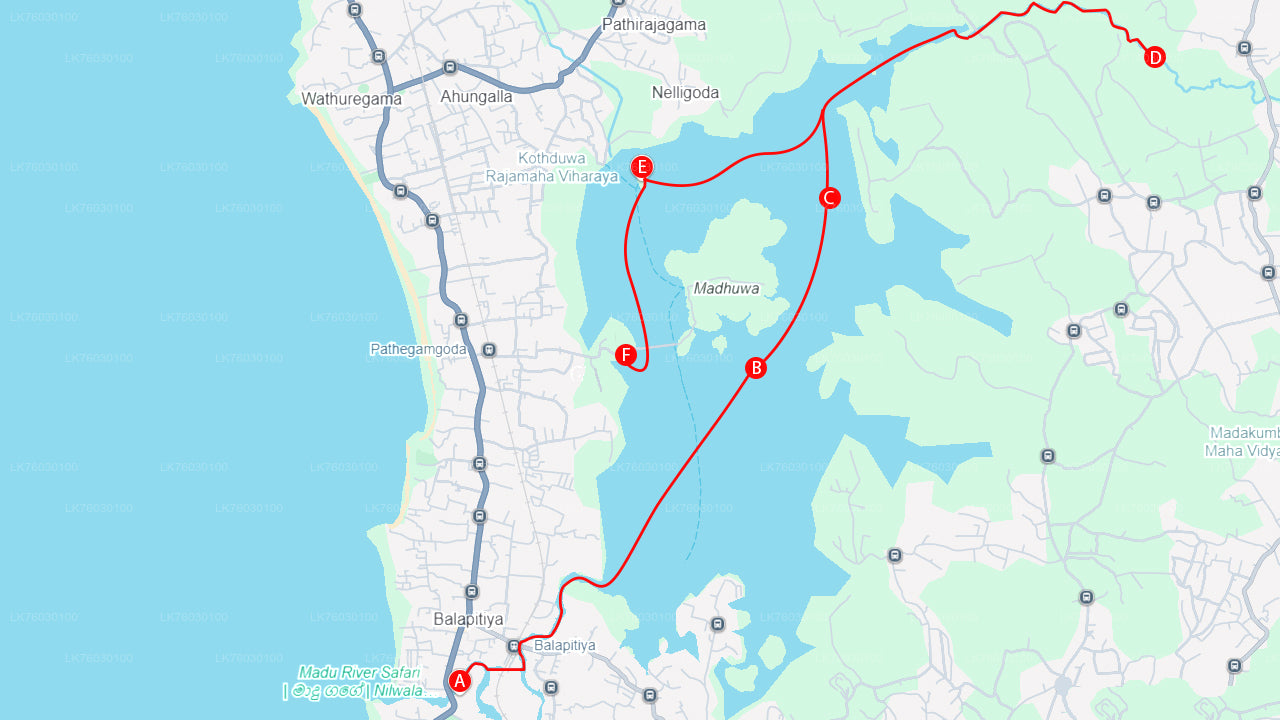 Safari en barco por el río Madu