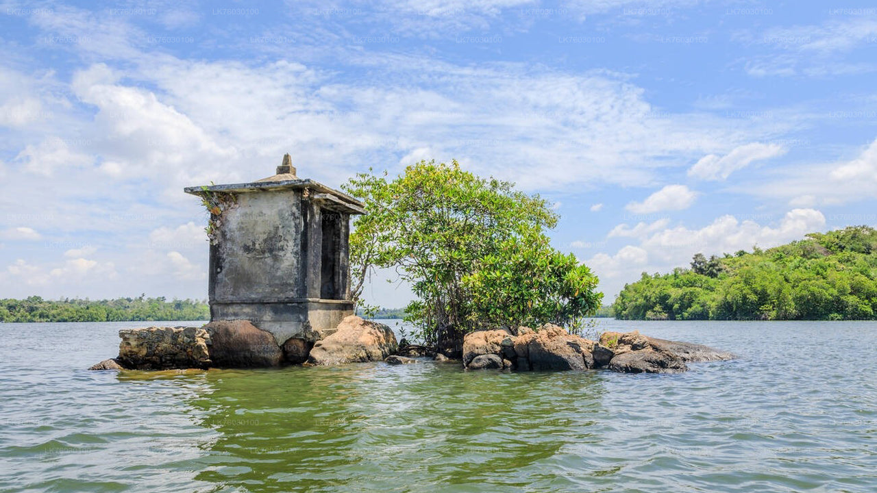 Safari en barco por el río Madu