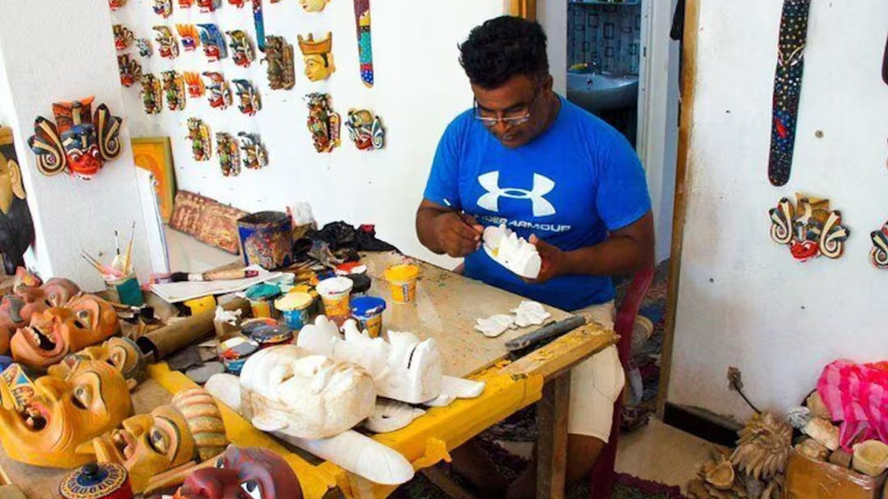 Pintura de máscaras de Ambalangoda